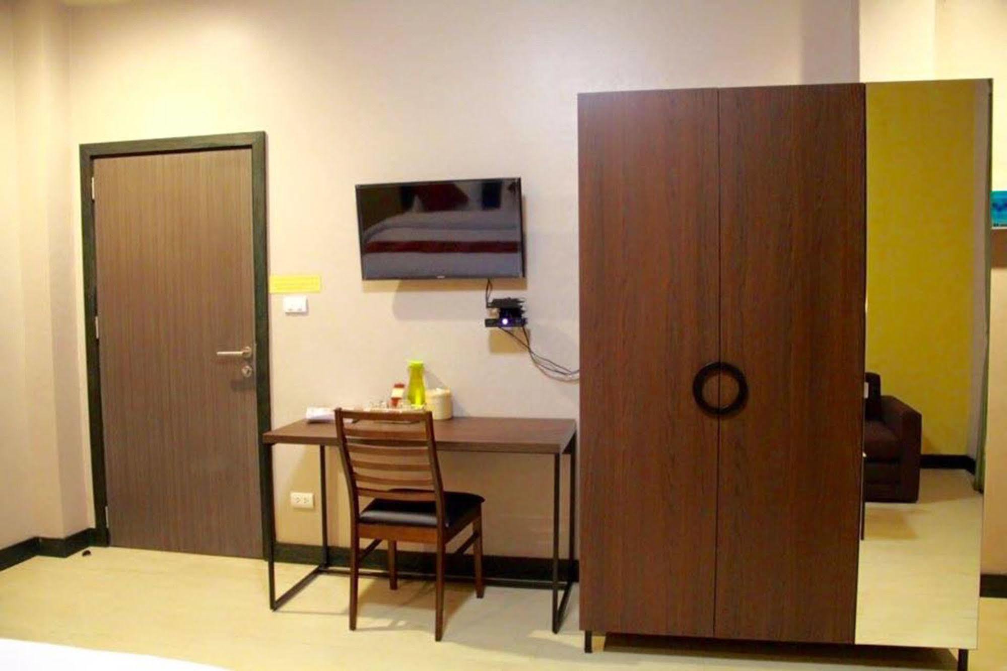 Mulberry House Hotel Pak Thong Chai Eksteriør billede